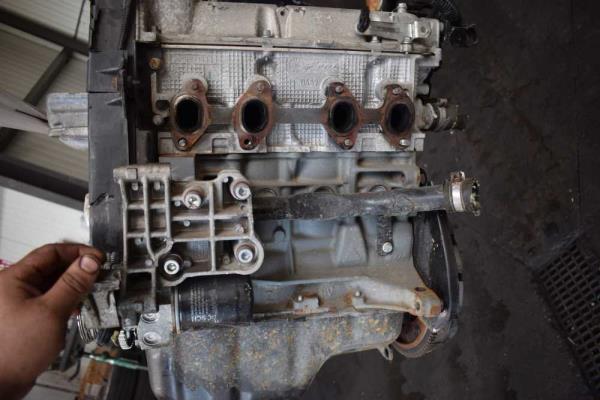 MOTEUR FIAT 1.4 ESSENCE CODE 350A1000 - Vue 2